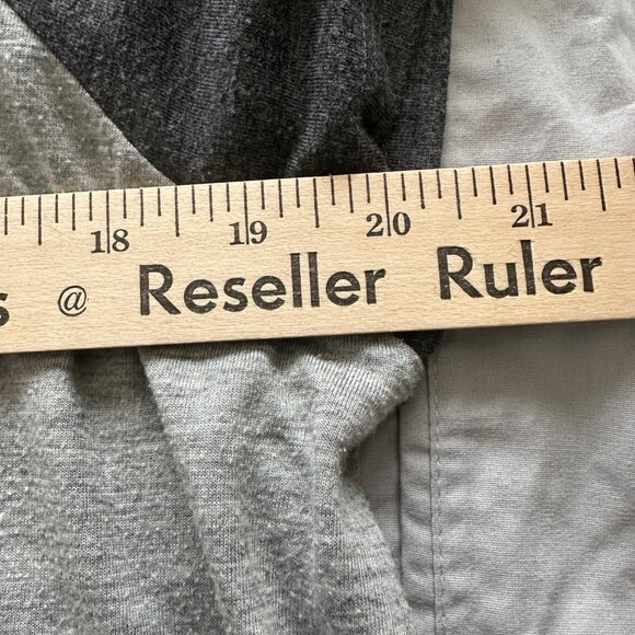 Disney Parks Mickey Mouse Womens M Gray & Black V-Neck Graphic Cropped T-Shirt - Picture 3 of 5